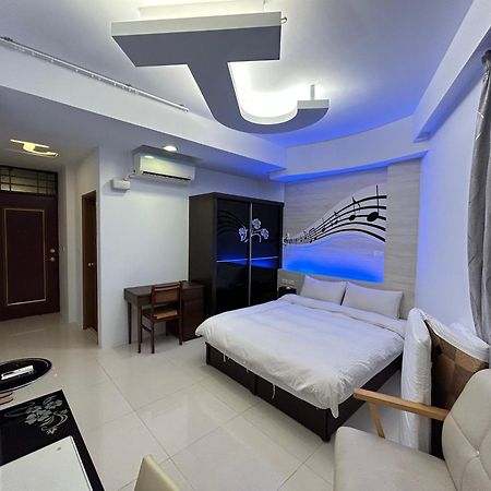 Miss You House Тайчжун Экстерьер фото
